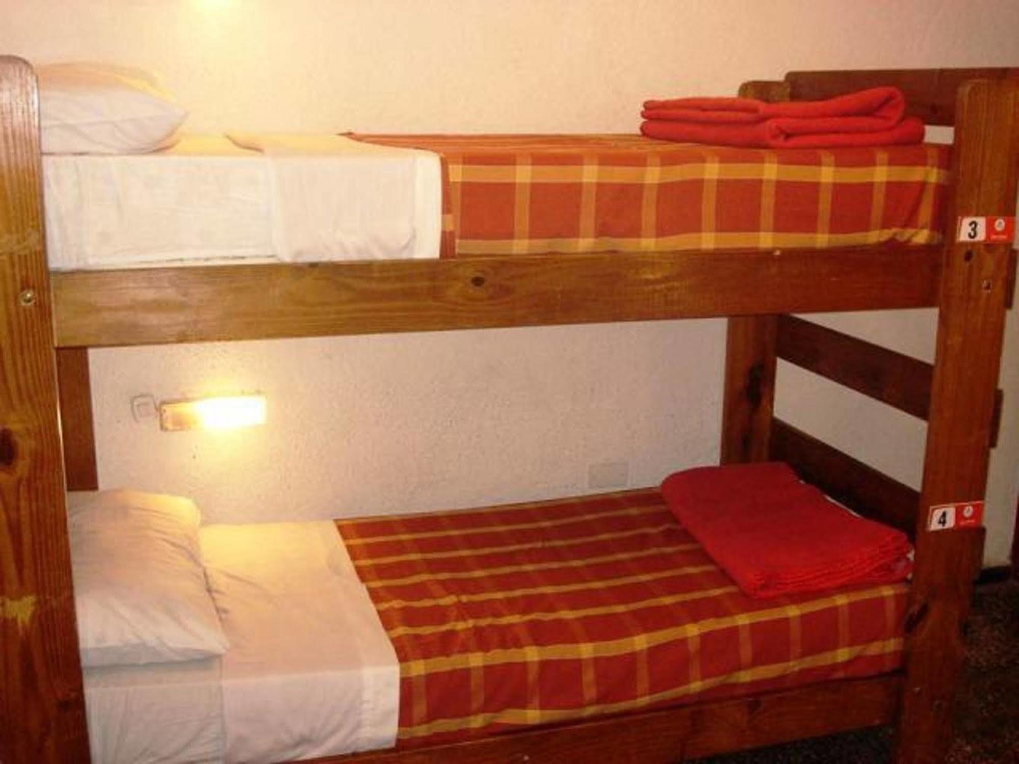 Hostel Internacional Mendoza Bagian luar foto